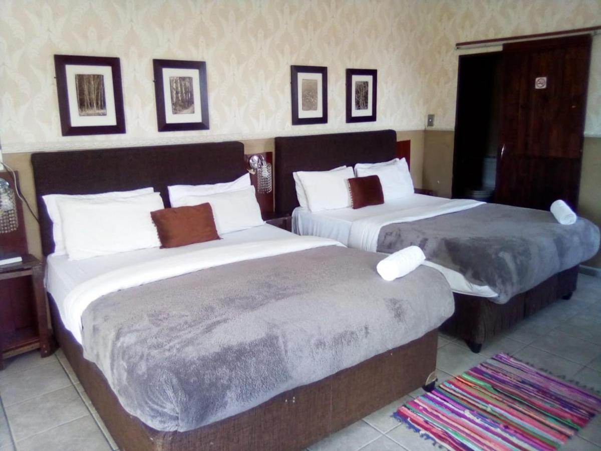 Bread And Barrel Guesthouse Bellville Ciudad del Cabo Exterior foto