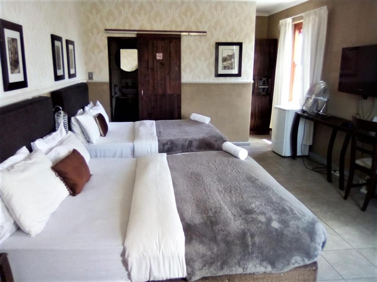 Bread And Barrel Guesthouse Bellville Ciudad del Cabo Exterior foto